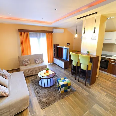 Aparthotel Almax